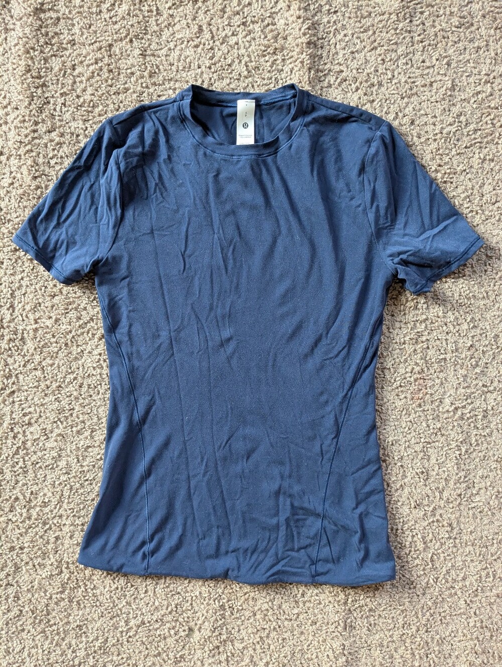 💕Lululemon T-Shirt in Navy Blue